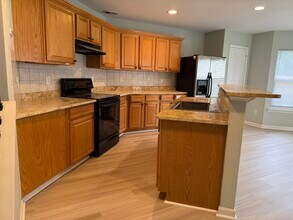 5237 Meryton Park Way in Raleigh, NC - Building Photo - Building Photo