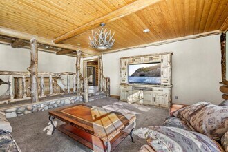 306 Lona Dr in Loveland, CO - Building Photo - Building Photo