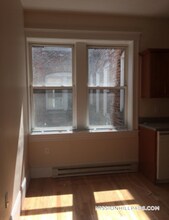 883 Huntington Ave in Boston, MA - Building Photo - Building Photo
