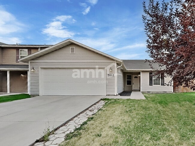 property at 2612 N Kristy Ave