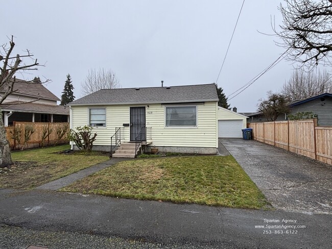 509 16th St SW in Puyallup, WA - Foto de edificio - Building Photo
