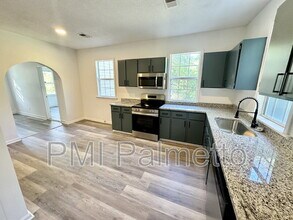 5412 N Main St in Columbia, SC - Building Photo - Building Photo