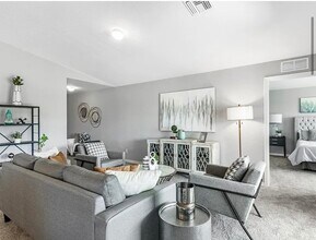 1743 Fairlight St NW in Palm Bay, FL - Building Photo - Building Photo