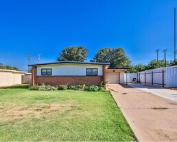 2521 63rd St in Lubbock, TX - Building Photo