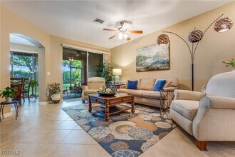 3347 Dandolo Cir in Cape Coral, FL - Building Photo - Building Photo