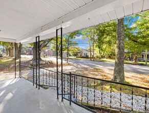 532 E Iredell Ave in Mooresville, NC - Building Photo - Building Photo