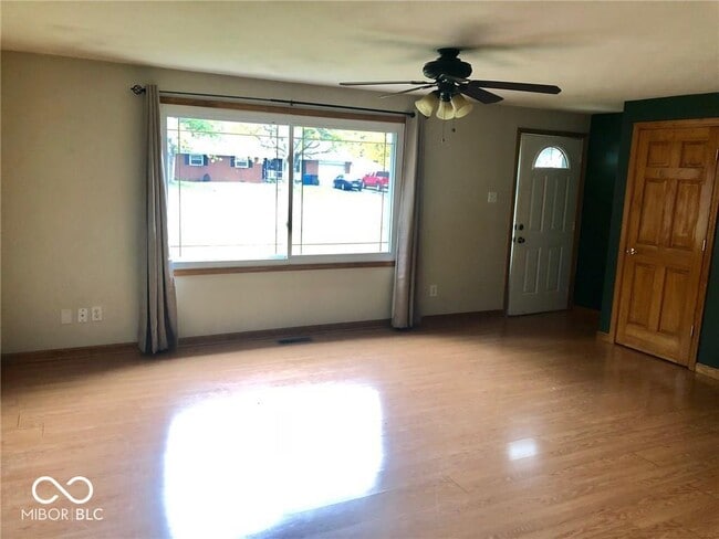 1936 Heather Ct in Indianapolis, IN - Building Photo - Building Photo