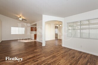 3722 St Peter Ct in North Las Vegas, NV - Building Photo - Building Photo