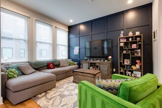 508 Madison St, Unit #2 in Nashville, TN - Foto de edificio - Building Photo