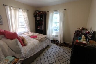 4 Garden Ct, Unit 1 in Cambridge, MA - Foto de edificio - Building Photo