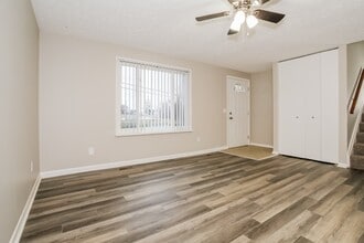 4507 Tealtown Rd in Batavia, OH - Building Photo - Building Photo