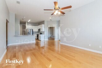 863 Songbird Dr in Orange Park, FL - Building Photo - Building Photo