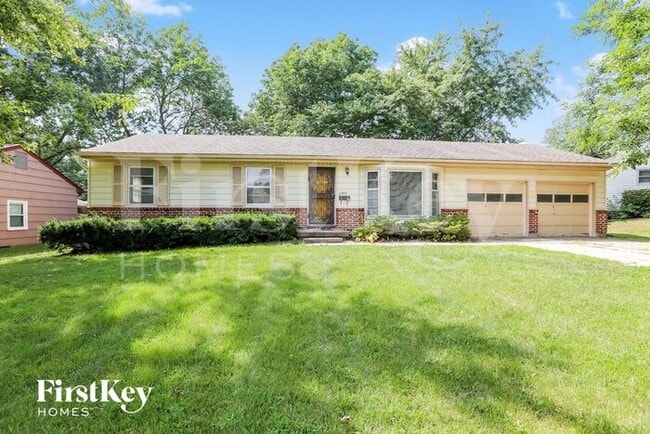 property at 9303 E 81st Terrace