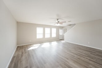 3074 View Valley Trail in Katy, TX - Building Photo - Building Photo