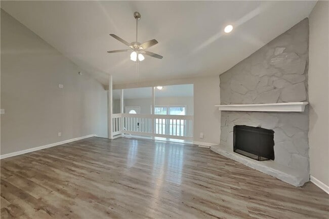 140 Linda Ln in Powder Springs, GA - Building Photo - Building Photo