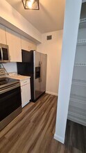 11155 SW 5th Pl in Pembroke Pines, FL - Building Photo - Building Photo