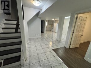 631 Ashprior Ave in Mississauga, ON - Building Photo - Building Photo