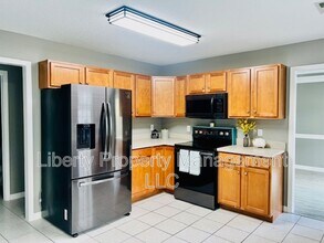 391 Crystal Spring Dr in Sanford, NC - Building Photo - Building Photo