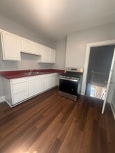 3833 Vine St in Cincinnati, OH - Building Photo - Building Photo