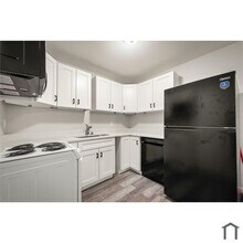 5195 Cypress Crest Ln in Jacksonville, FL - Building Photo - Building Photo