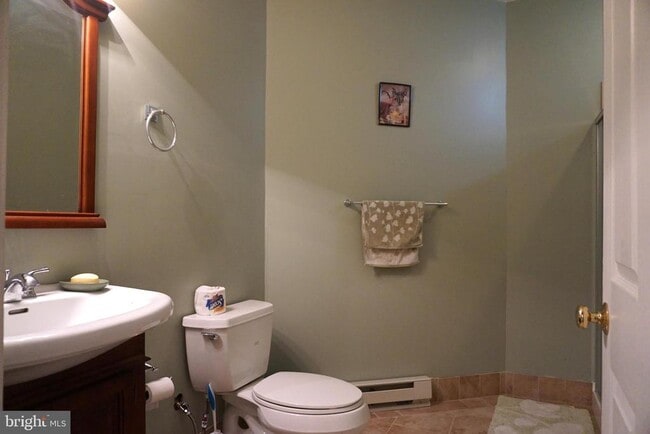 property at 331 Quail Dr N