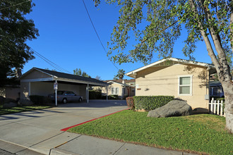 1203 S Maple St in Escondido, CA - Building Photo - Building Photo