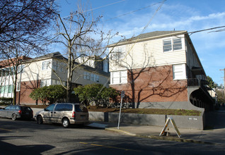 1223-1247 NW 23rd Ave in Portland, OR - Building Photo - Building Photo