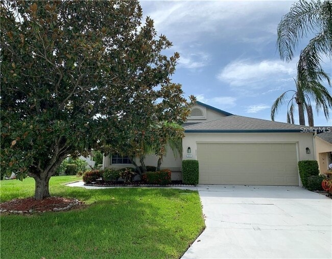 property at 4810 Raintree St Cir E