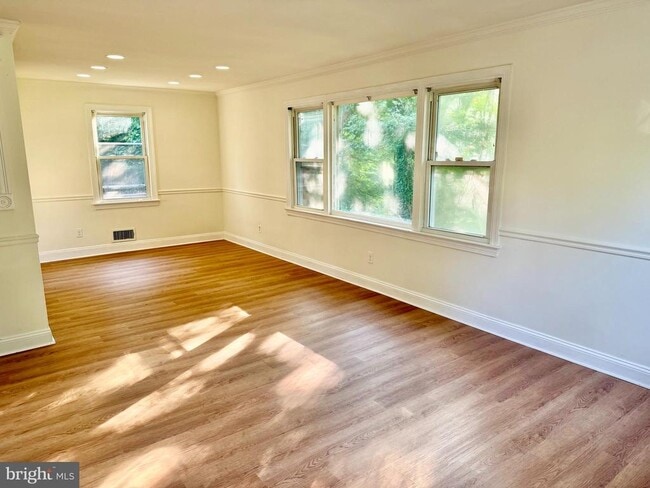 1606 Thomas Rd in Fort Washington, MD - Building Photo - Building Photo