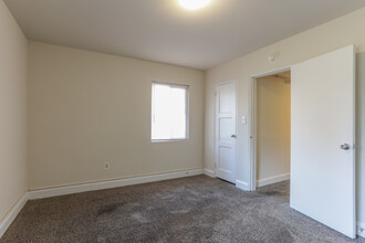 Parkway Terrace in Suitland, MD - Building Photo - Interior Photo