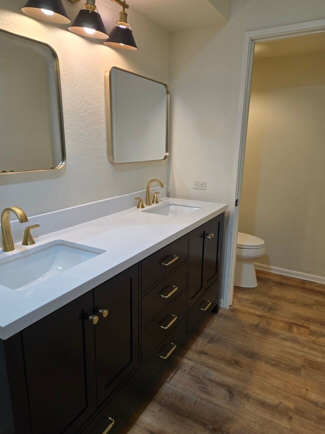 917 Torrance St, Unit #9 in San Diego, CA - Foto de edificio - Building Photo