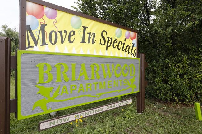 Briarwood Apartments