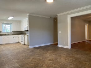 4018 S Irby St in Florence, SC - Building Photo - Building Photo