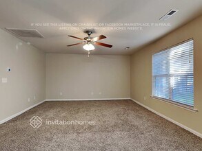 4987 Mt Hope Dr in Winston-Salem, NC - Foto de edificio - Building Photo