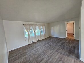 6862 W Lode Dr in Worth, IL - Building Photo - Building Photo