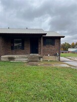 1705 Cliff Ridge Ct in Elizabethtown, KY - Building Photo