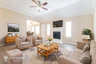 229 Blackjack Rd W in Aubrey, TX - Foto de edificio - Building Photo