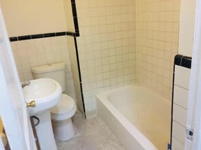 18 Elsmere Blvd in Wilmington, DE - Building Photo - Building Photo