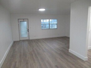 219 Brittany F in Delray Beach, FL - Building Photo - Building Photo