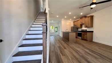 1915 Driftwood Cir in Cumming, GA - Building Photo - Building Photo