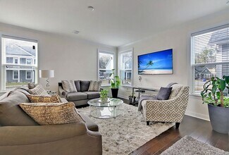 1520 Roustabout Way in Charleston, SC - Foto de edificio - Building Photo