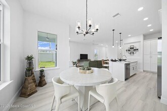 1340 Windchime Ln in Melbourne, FL - Building Photo - Building Photo