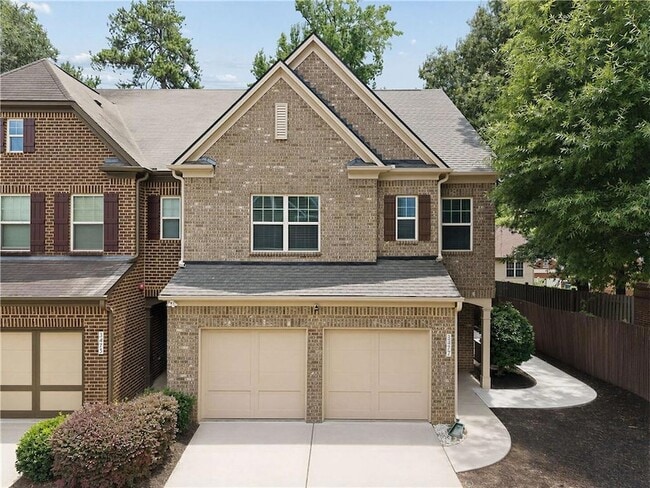 property at 3377 Vintage Cir SE