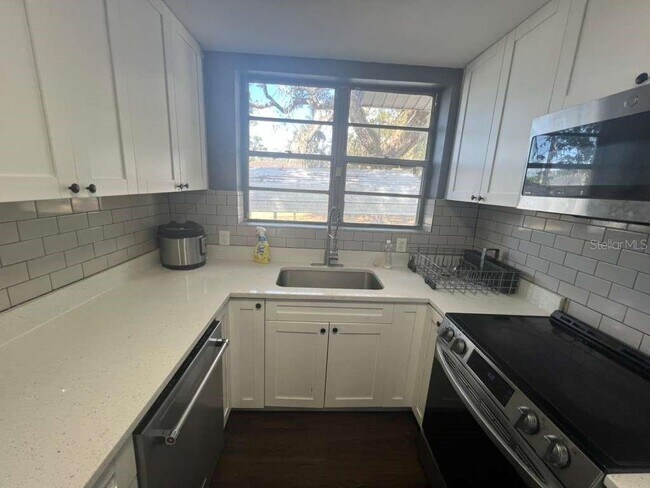 2912 Chipco St in Tampa, FL - Building Photo - Building Photo