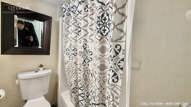 4652 Centretown Way in Mississauga, ON - Building Photo - Building Photo