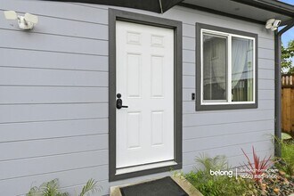 1397 Vine St in San Jose, CA - Building Photo - Building Photo