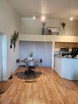 519 Villa Cir in Boynton Beach, FL - Building Photo