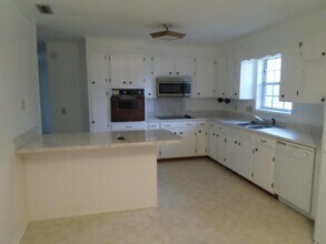 1880 Dauphin St Ext in Enterprise, AL - Building Photo - Building Photo