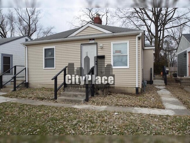 3750 Hillside Ave in Indianapolis, IN - Building Photo - Building Photo