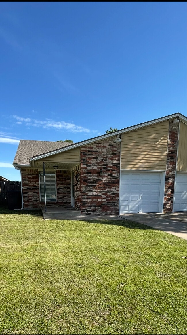 property at 931 SW 97th St